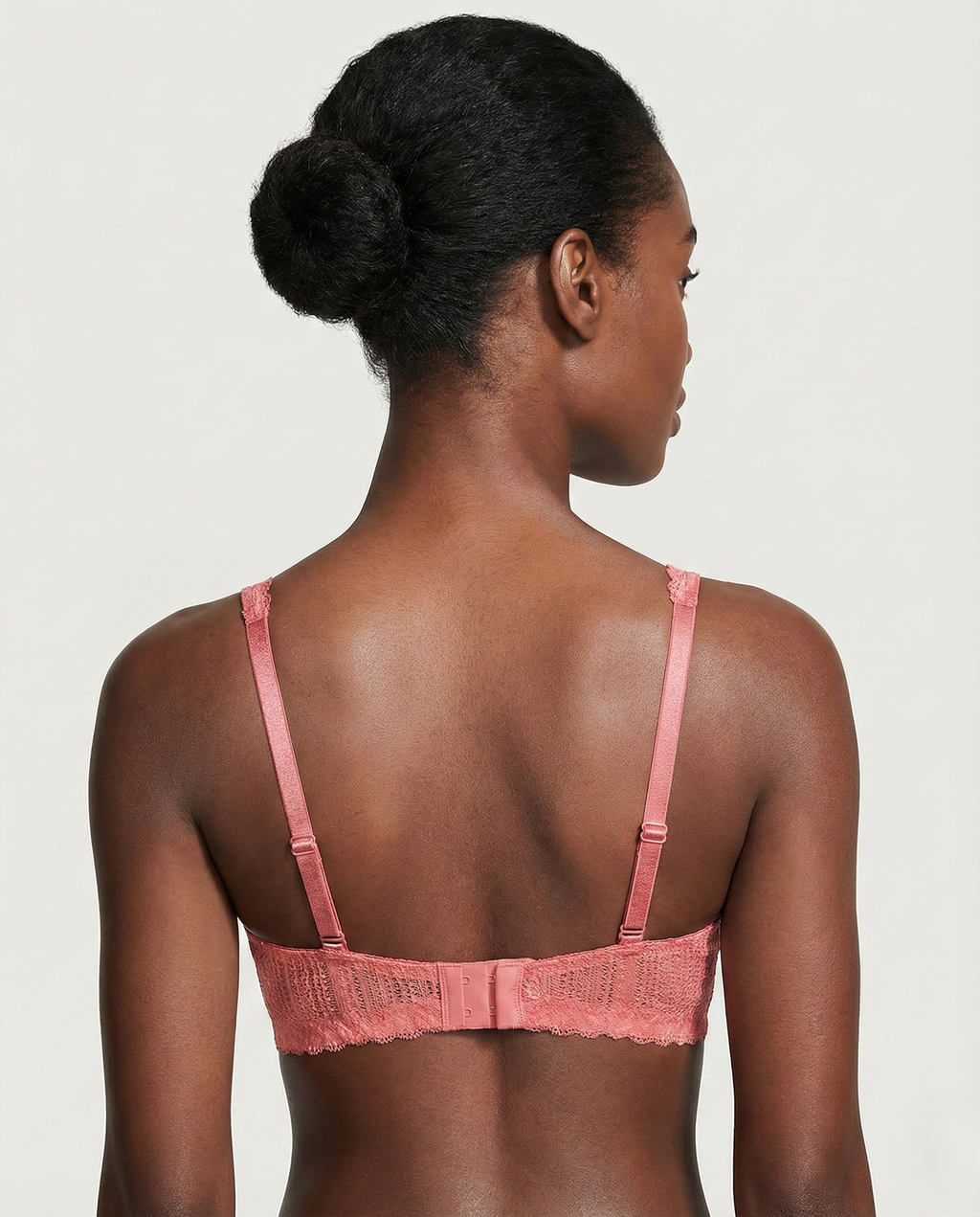 Curvy Lace Underwire Bra