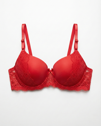 D–E Cup Lace Underwire Bra in cotton-rich stretch fabric with lace detail and adjustable straps for full-figure support