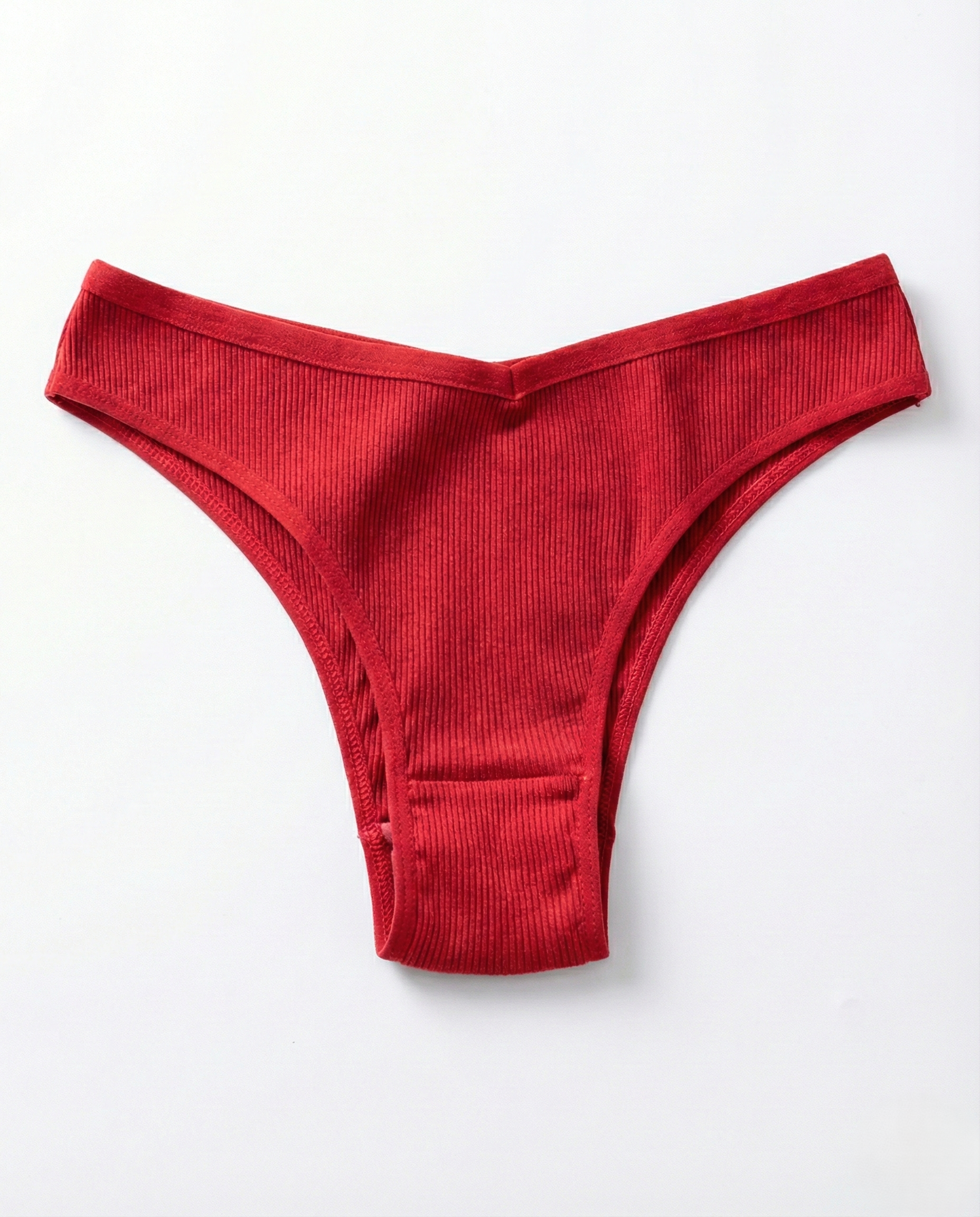 Lightweight breathable Everyday Cotton Thong in soft cotton fabric with seamless low-rise fit for daily comfort