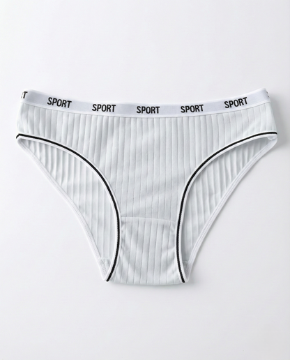 Mid-waist cotton panties in beige, seamless and breathable daily wear underwear