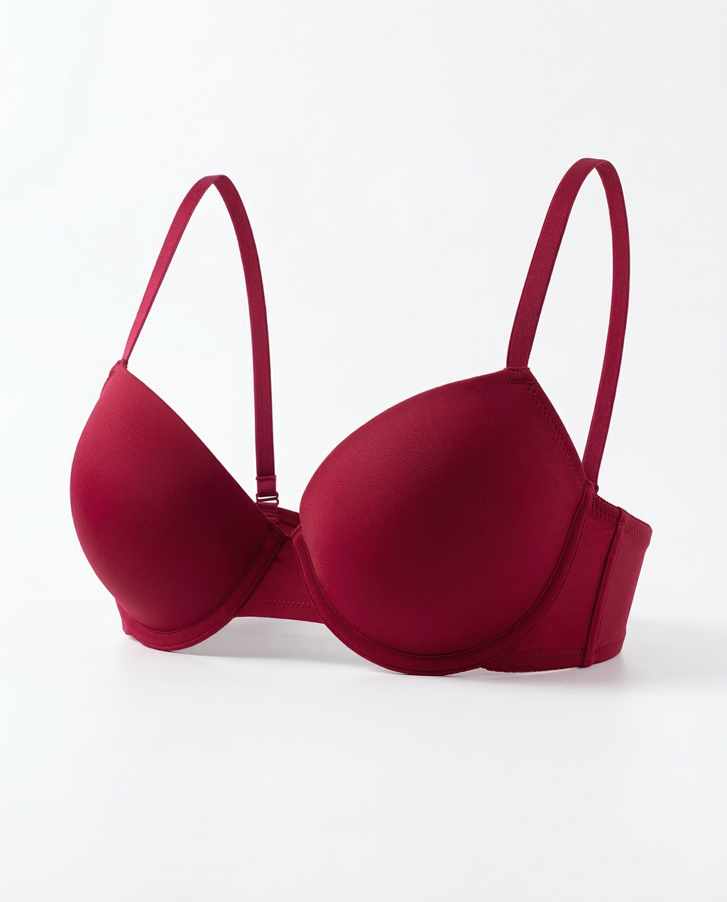 Smooth underwire bra in nylon and elastane with seamless cups and adjustable straps for lightweight support and smooth silhouette