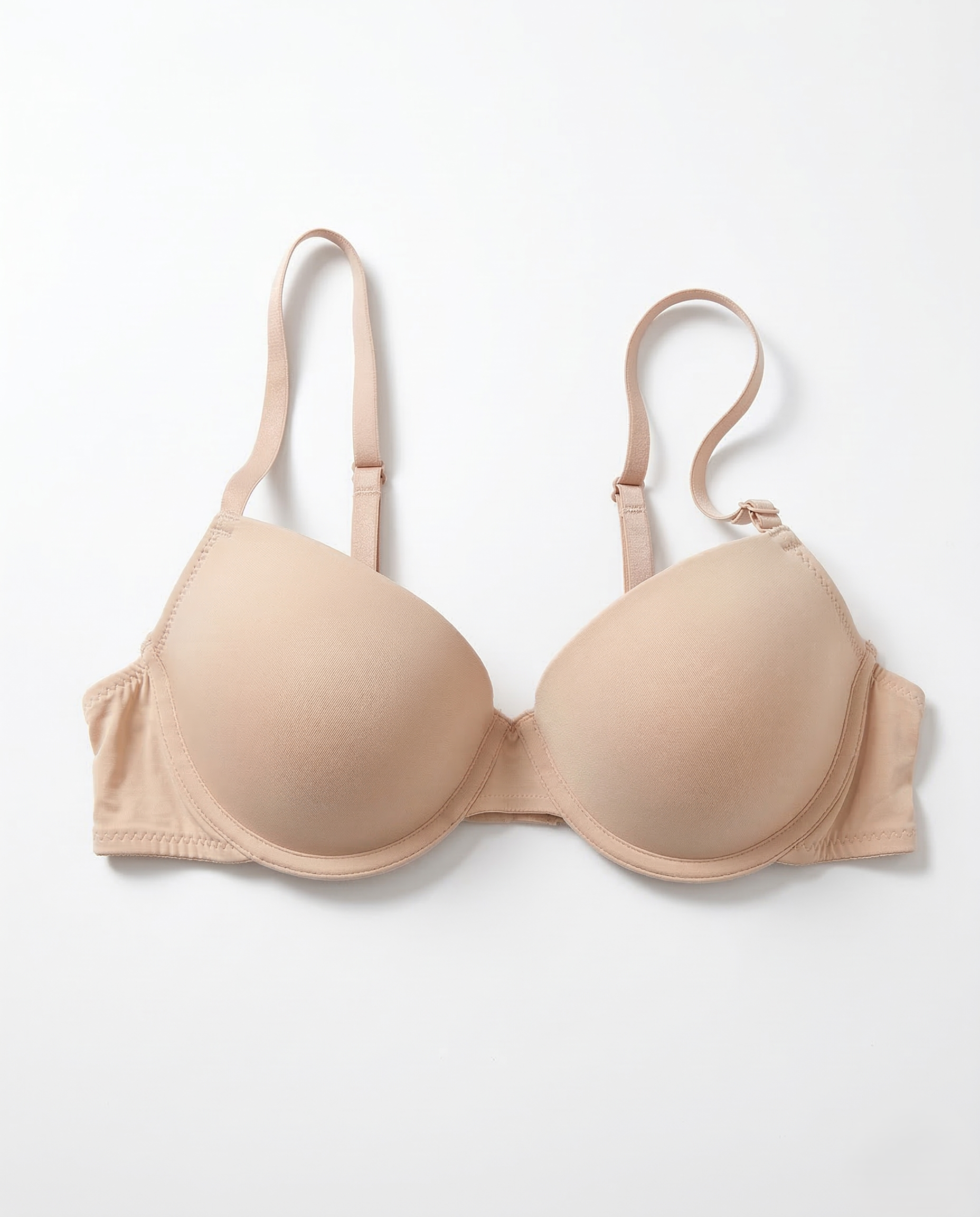 Smooth underwire bra showing seamless cups, adjustable straps, and lightweight design for supportive, smooth silhouette
